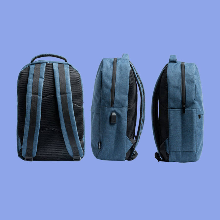Mochila con adaptador para cargador - imagen 4